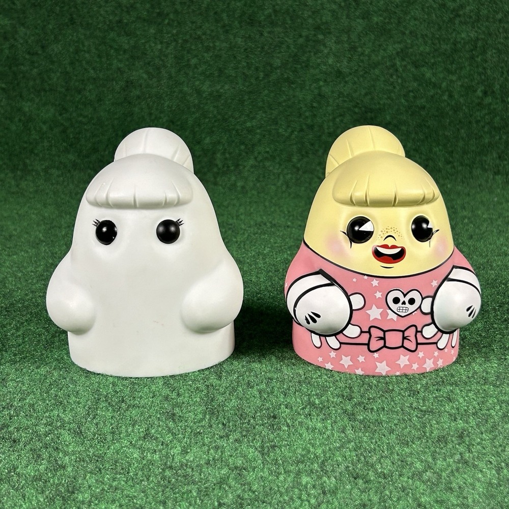Tiny Ghost Lil Luna & OG Luna Limited Edition Reis O Brien 5" Vinyl Figure